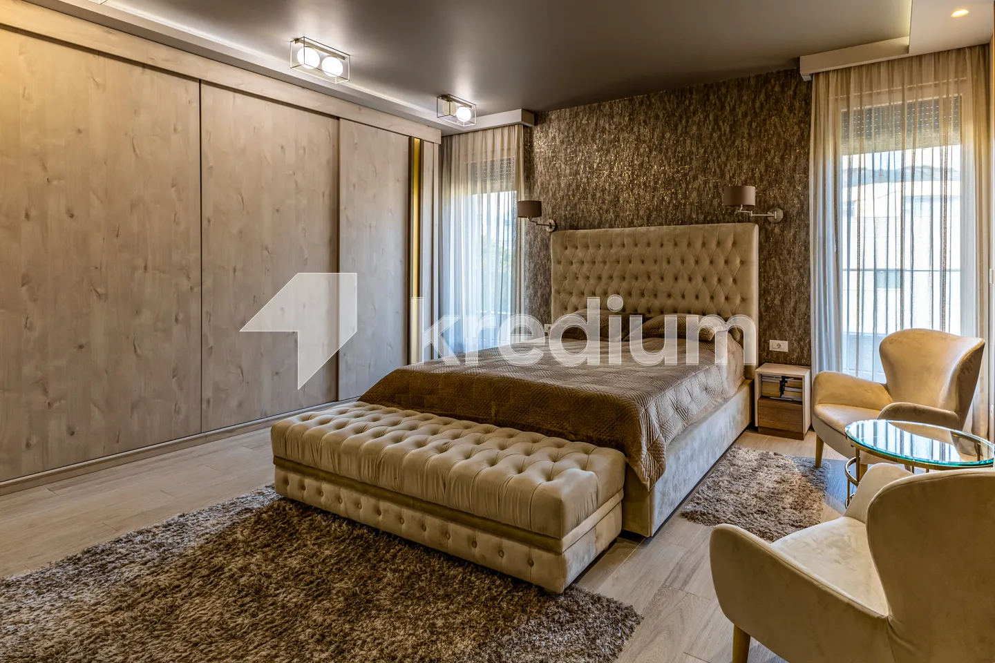 Lux Penthouse u blizini Belog Dvora